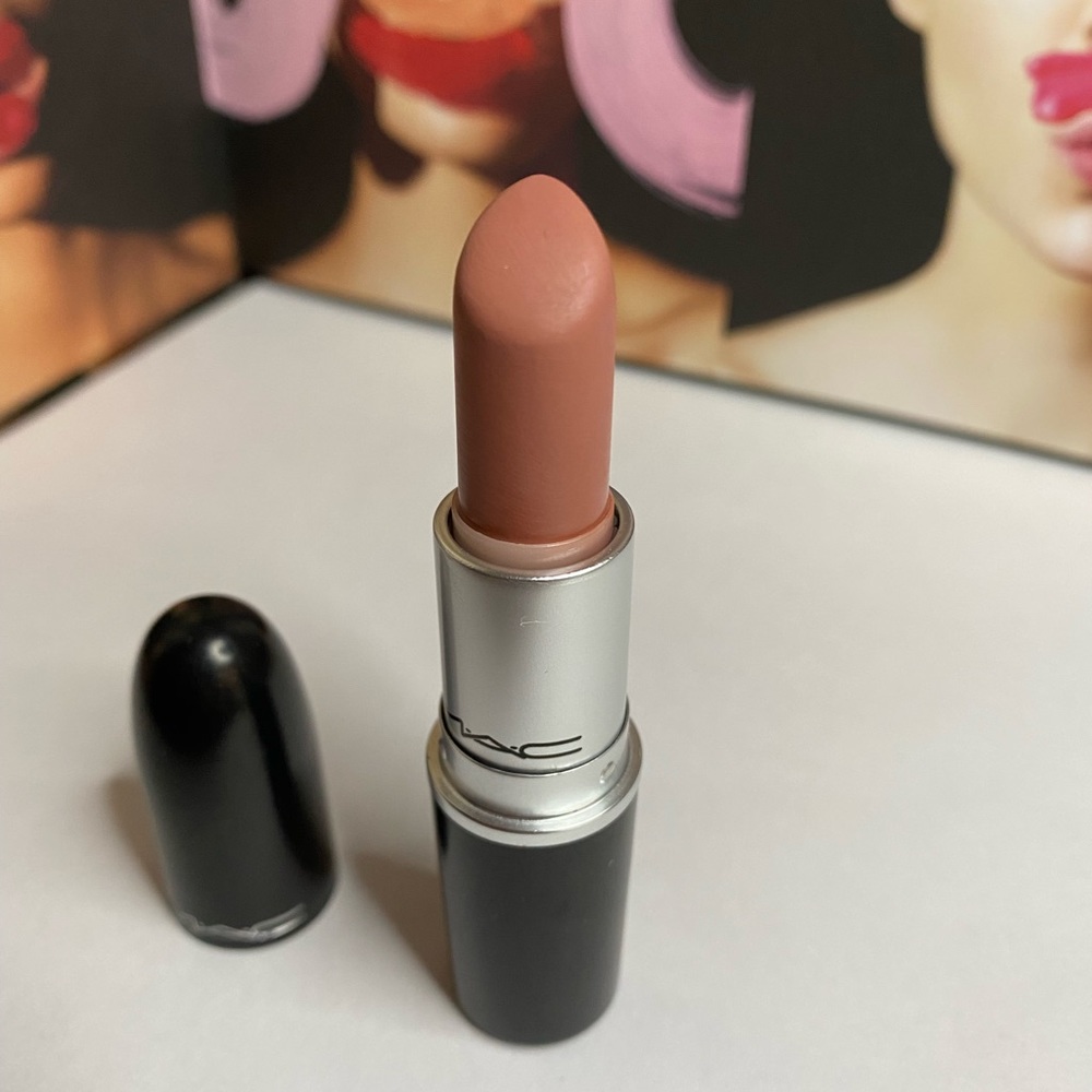 MAC Matte Lipstick in Love U Back